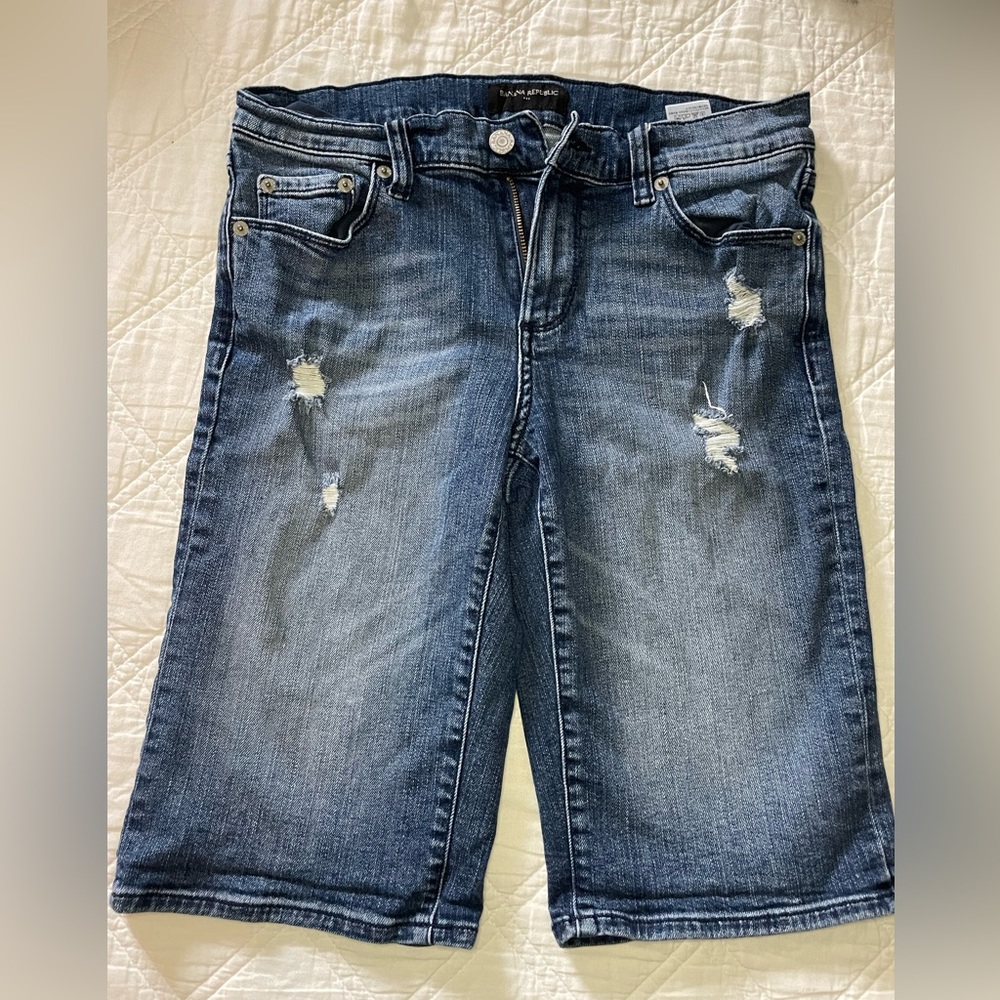 Banana Republic Bermuda short